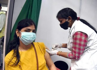 देशभरातील ६ राज्य आणि केंद्र शासित प्रदेशांत पात्र नागरिकांना कोविड प्रतिबंधक लसींची पहिली मात्रा पूर्ण