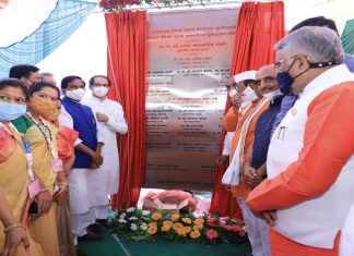 मराठवाड्यातल्या अनेक विकास कामांचा मुख्यमंत्र्यांच्या हस्ते शुभारंभ