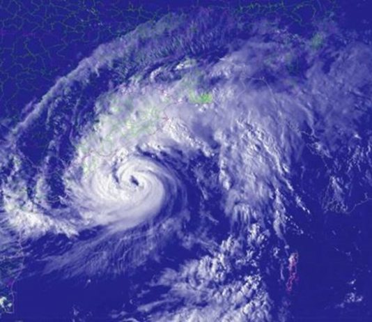 येत्या २४ ते २५ तारखेला बंगालच्या उपसागरात तयार होणाऱ्या कमी दाबाच्या पटट्यामुळे पावसाचा जोर पुन्हा वाढण्याचा अंदाज