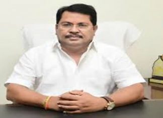 ओबीसी मधील सर्व जातीच्या बांधवांनी एकत्र येऊन लढा द्यावा – विजय वडेट्टीवार