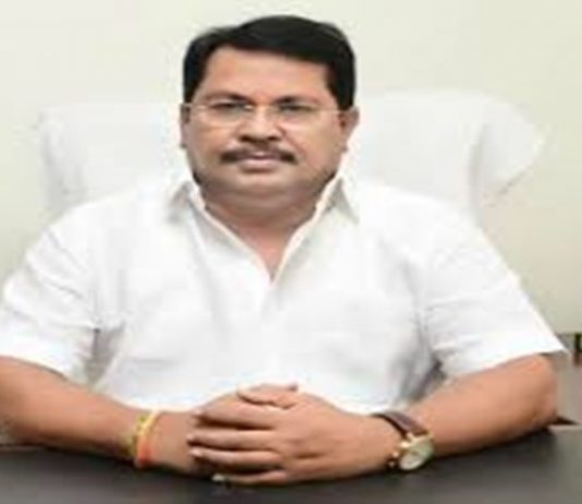 ओबीसी मधील सर्व जातीच्या बांधवांनी एकत्र येऊन लढा द्यावा – विजय वडेट्टीवार