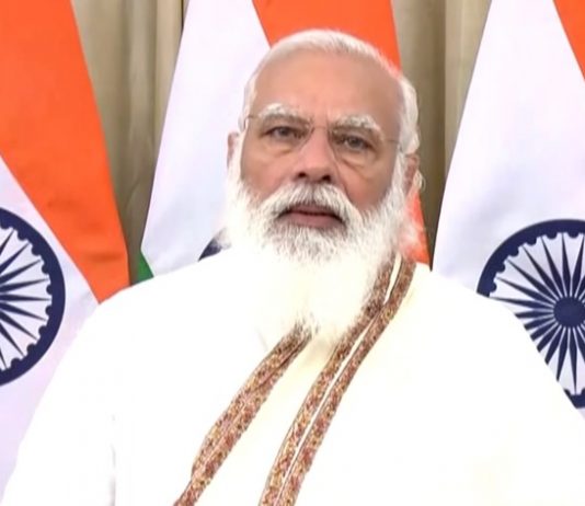 देशातल्या स्वच्छता कर्मचाऱ्यांनी कोरोना काळात दिलेल्या योगदानाचा पंतप्रधानांद्वारे गौरव
