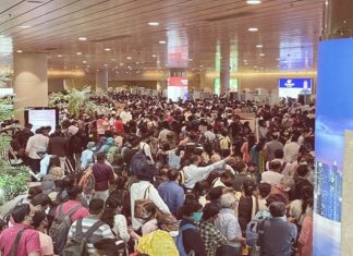 सणासुदीच्या कालावधीमुळे मुंबई विमानतळावर गर्दी