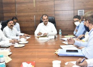 मत्स्यव्यावसायिकांच्या समस्या प्राधान्याने सोडविणार :- मत्स्यव्यवसाय राज्य मंत्री दत्तात्रय भरणे