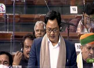 मतदार ओळखपत्र आधार कार्डशी संलग्न करण्याची तरतूद असलेलं निवडणूक सुधारणा विधेयक २०२१ लोकसभेत मंजूर