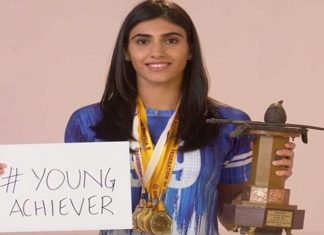 राष्ट्रीय आंतरविद्यापीठ जलतरण स्पर्धेत कोल्हापूरच्या ऋजुता खाडेची सुवर्णपदकांची हॅट्रिक