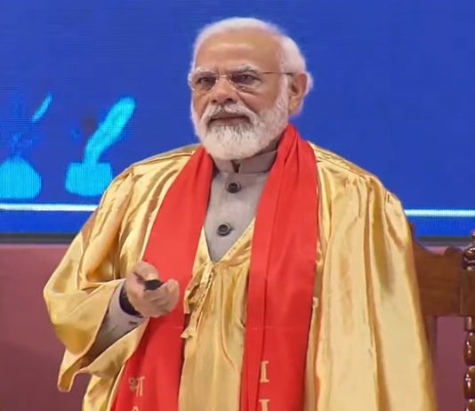 आत्मनिर्भर भारत म्हणजेच पूर्ण स्वतंत्र भारत, प्रधानमंत्री नरेंद्र मोदी याचं कानपूर दीक्षांत समारंभात प्रतिपादन