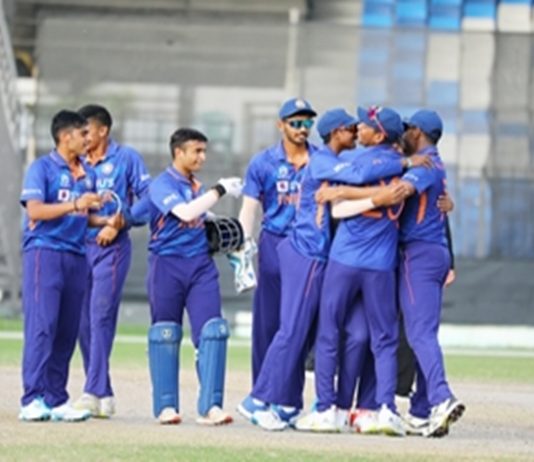 19 वर्षाखालच्या आशिया चषक क्रिकेट स्पर्धेतल्या भारत आणि श्रीलंकेतला अंतिम सामन्यात पावसाचा अडथळा