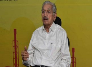 मराठी भाषेला अभिजात भाषेचा दर्जा मिळावा यासाठी केंद्र सरकारकडे शिफारस