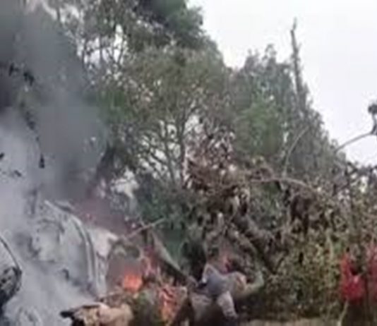 संरक्षण दल प्रमुख जनरल बिपीन रावत यांच्या हेलिकॉप्टरला तामिळनाडूमधल्या कुन्नूर इथं आज दुपारी अपघात