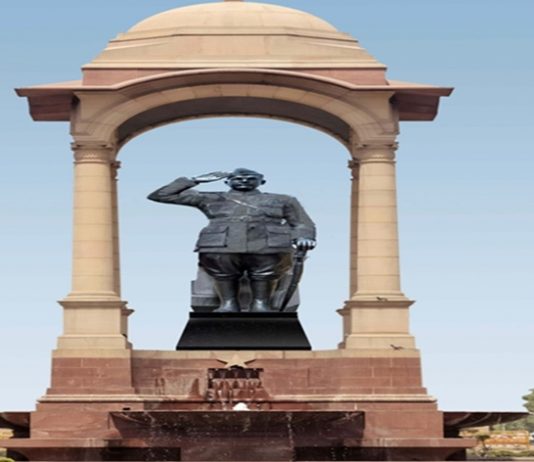 नवी दिल्लीत इंडिया गेट इथं नेताजी सुभाष चंद्र बोस यांचा भव्य पुतळा उभारला जाईल- प्रधानमंत्री नरेंद्र मोदी