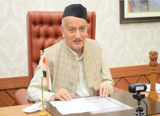 मुंबई महापालिकेतल्या आश्रय योजनेतल्या घोटाळ्याच्या चौकशीचे राज्यपालांचे लोकायुक्तांना आदेश