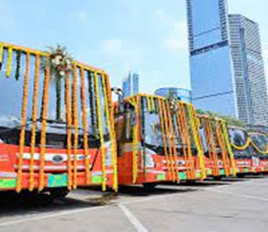 मुंबईत 900 वातानुकुलित दुमजली बसगाड्या मुंबईकर प्रवाशांच्या सेवेत दाखल होणार