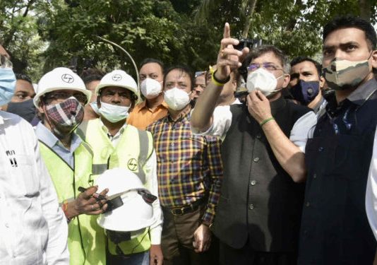 बीडीडी चाळींचा पुनर्विकास प्रकल्प जलद गतीने पूर्ण करणार – गृहनिर्माण मंत्री डॉ. जितेंद्र आव्हाड