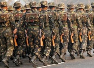 भारतीय सेनेच्या गणवेशाचं उत्पादन सोलापुरात घेण्याची मागणी – खा. डॉ. जयसिध्देश्वर महास्वामी