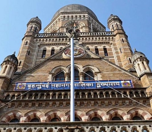 विविध महापालिकांच्या प्रभाग रचनेनंतर मोठ्या प्रमाणात हरकती दाखल