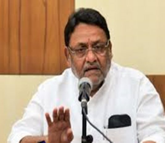 नवाब मलिक यांच्या अटकेच्या निषेधार्थ राज्यात अनेक ठिकाणी निदर्शने