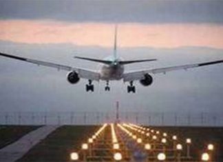 देशाबाहेर जा-ये करणारी नियमित प्रवासी विमानवाहतूक आणखी काही काळ बंद राहणार