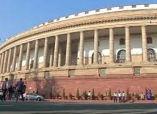 नीट परीक्षेसंदर्भात राज्यसभेतल्या विरोधी पक्ष सदस्यांचा सभा त्याग