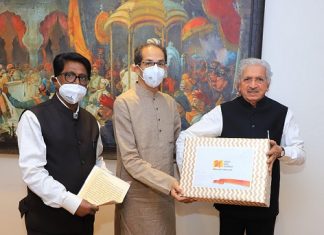 मराठीला ‘अभिजात’ दर्जाच्या मागणीसाठी ४ हजार पोस्ट कार्ड मुख्यमंत्र्यांच्या उपस्थितीत राष्ट्रपतींकडे रवाना