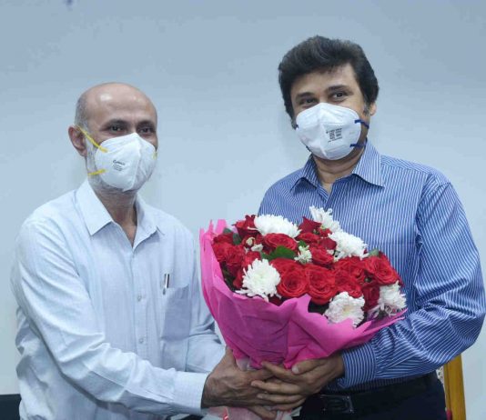 मनु कुमार श्रीवास्तव राज्याचे मुख्य सचिव