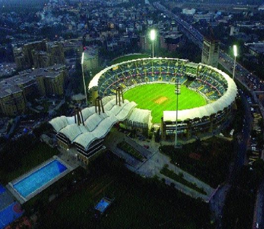 आयपीएलचे सामने नवी मुंबईच्या डी.वाय.पाटील स्टेडीयमवर खेळविण्यात येणार