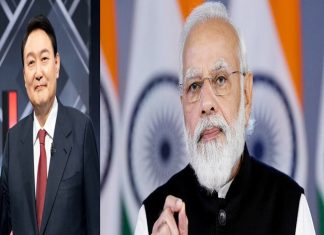 नरेंद्र मोदी यांनी साधला दक्षिण कोरियाच्या राष्ट्राध्यक्षांशी संवाद