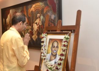 मुख्यमंत्री उद्धव ठाकरे यांचे राष्ट्रसंत तुकडोजी महाराज यांना जयंतीनिमित्त अभिवादन