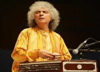 प्रख्यात संतूरवादक आणि संगीतकार पंडित शिवकुमार शर्मा यांचं निधन