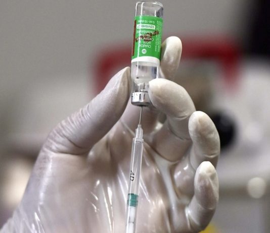 देशव्यापी लसीकरण मोहिमेत आतापर्यंत लाभार्थ्यांना दिलेल्या मात्रांची एकूण संख्या १९० कोटी ५० लाखाच्या वर