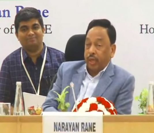 आपली पावलं उद्योगाच्या आणि विकासाच्या दिशेनं असायला हवीत- नारायण राणे