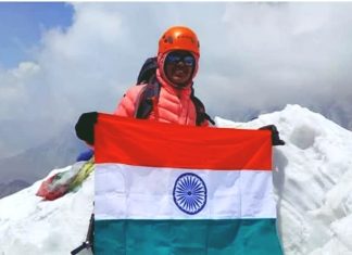 कोल्हापूरच्या कस्तुरी सावेकरनं माउंट एव्हरेस्ट सर करून रोवला मानाचा तुरा