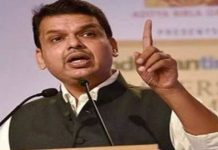 राज्य सरकार इंधनाचे दर कमी करत नसल्याचा देवेंद्र फडणवीस यांचा आरोप