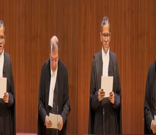 सर्वोच्च न्यायालयाचे न्यायाधीश न्यायमूर्ती सुधांशु धुलिया आणि न्यायाधीश न्यायमूर्ती जमशेद बी. पारडीवाला यांनी आपल्या पदाची घेतली शपथ