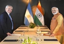 जी-सात देशांच्या परिषदेनिमित्त प्रधानमंत्रींनी घेतली अर्जेंटीनाचे अध्यक्ष अल्बर्टो फर्नांडेझ यांची म्युनिक इथं भेट