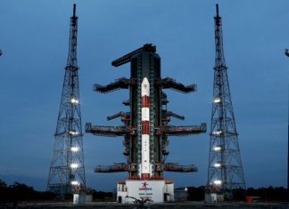 PSLV-C-५३ आणि DS-EO सिंगापूरच्या तीन उपग्रहांचं श्रीहरिकोटा इथल्या सतीश धवन अंतराळ केंद्रातून यशस्वीरित्या प्रक्षेपण