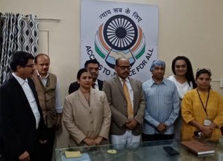 समलैंगिक, उभयलैंगिक व पारलिंगी (एलजीबीटी) समुहासाठी जनजागृतीपर शिबिराचे आयोजन