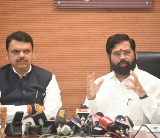 पेट्रोलच्या दरात पाच आणि डिझेलच्या दरात तीन रुपयांनी कपात करण्याचा राज्य मंत्रिमंडळाच्या बैठकीत निर्णय