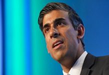 ब्रिटनच्या प्रधानमंत्री पदाच्या शर्यतीत ऋषी सुनक अंतिम फेरीत दाखल