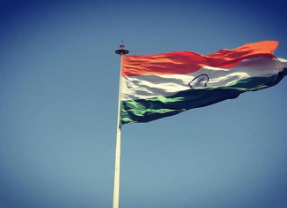 हर घर तिरंगा मोहिमेवर कॉर्पोरेट सामाजिक दायित्व निधी खर्च करण्याचे केंद्र सरकारचे खाजगी कंपन्याना निर्देश