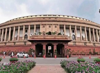संसदेत दोन्ही सदनात विविध मुद्यांवरून गदारोळ
