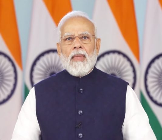 प्रधानमंत्र्याच्या हस्ते वाराणसीताल विविध विकास प्रकल्पांचं उद्घाटन