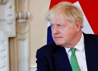 ब्रिटनचे अर्थमंत्री ऋषी सुनक आणि आरोग्यमंत्री साजिद जाविद यांचा राजीनामा