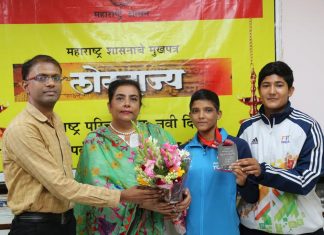 महाराष्ट्र व देशाचे नाव उंचविण्यासाठी अधिक परिश्रम करेन : कुस्तीपटू श्रावणी लव्हटे