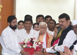 विधिमंडळाचे ज्येष्ठ माजी सदस्य डॉ.केशवरावजी धोंडगे यांच्या संसदीय कार्याचा विधानभवनात गौरव