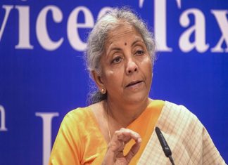 चालू आणि पुढील आर्थिक वर्षात भारतीय अर्थव्यवस्था ७.४ टक्के दराने वाढेल- केंद्रीय अर्थमंत्री