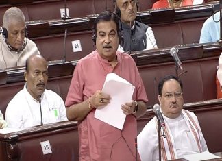 २०२४ पर्यंत देशात अमेरिकेच्या तोडीचे रस्ते तयार होतील, असा केंद्रीय परिवहन मंत्र्यांना विश्वास