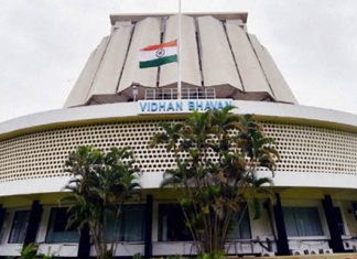 एमपीएससी आणि बीएड सीईटी परीक्षा देणाऱ्या विद्यार्थ्यांना बॅच बदलण्याचा पर्याय देणार – उच्च व तंत्रशिक्षणमंत्री चंद्रकांत पाटील