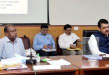उपमुख्यमंत्री देवेंद्र फडणवीस यांनी घेतला ऊर्जा विभागाचा आढावा