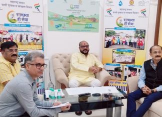 गावांमध्ये आरोग्य सुधारावे यासाठी सरपंचांनी सक्रिय पुढाकार घ्यावा – गुलाबराव पाटील